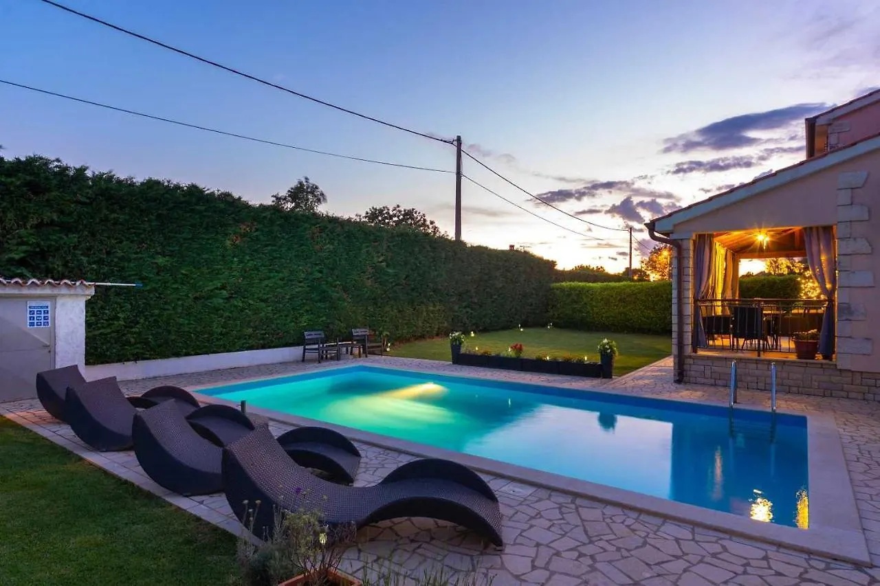 Holiday home Villa Mia & Iva Dracevac Croatia